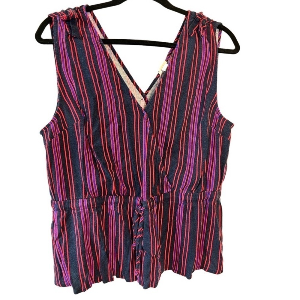 A.n.d Eawy Women’s Blouse Size XXL Navy and Red